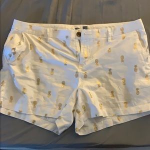 White with Gold Pineapple Shorts
